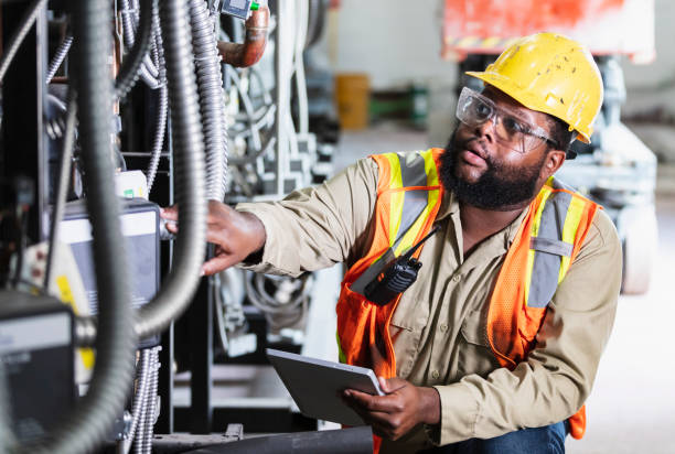 Best Electrical Installation Contractor  in Village Of Waukesha, WI
